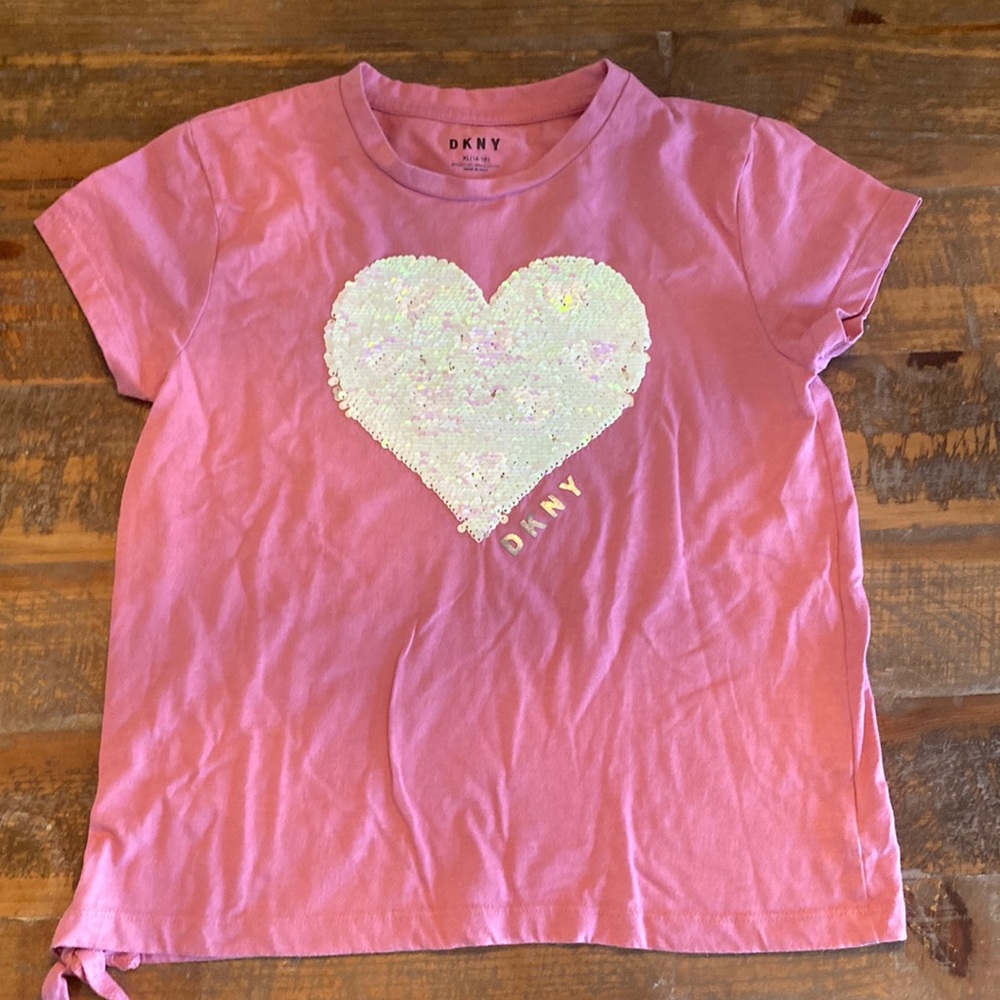 DKNY sequin heart tee in size XL 14-16
